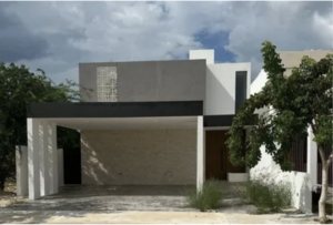 Vista de fachada exterior casa en venta conkal Tamora