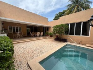 Vista casa en venta Mérida Cellejones Chuburna